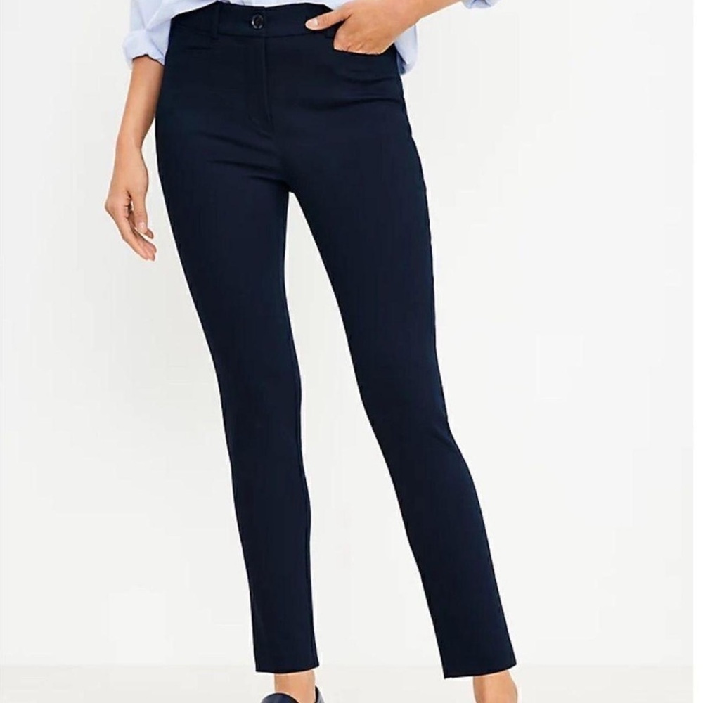 LOFT Navy Blue Skinny Ankle Petite Pants Size 4 Petite